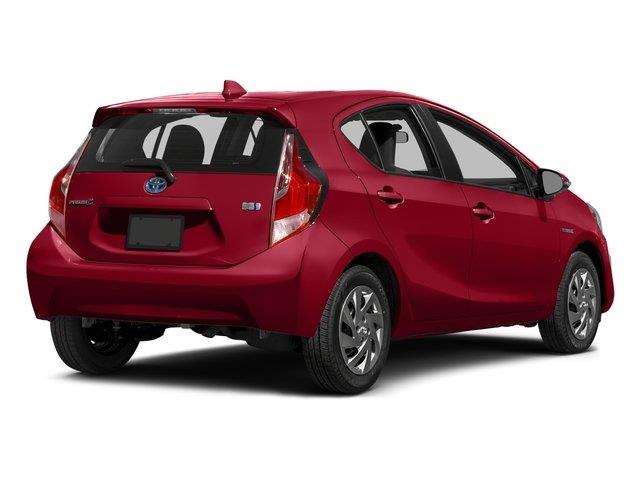 Toyota Prius c 2017 photo 1